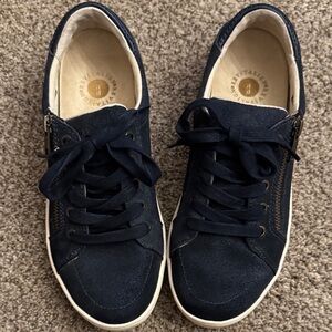 Revitalign Orthotic Women's Navy Casual Sneakers Size 7.5